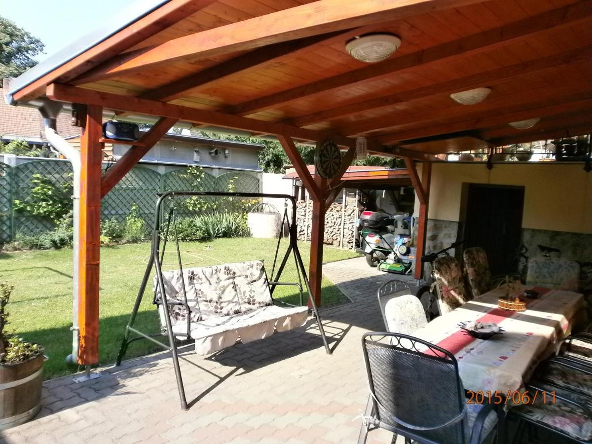 Flamingo Apartman Sopron Bagian luar foto